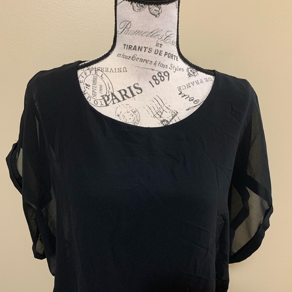Joseph A. Black Sheer Short Sleeve Medium Top - Picture 3 of 10